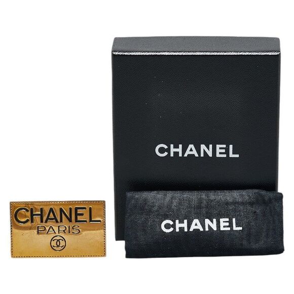 Chanel Logo Plate Coco Mark Brooch Gold Plated - Picture 4 of 4